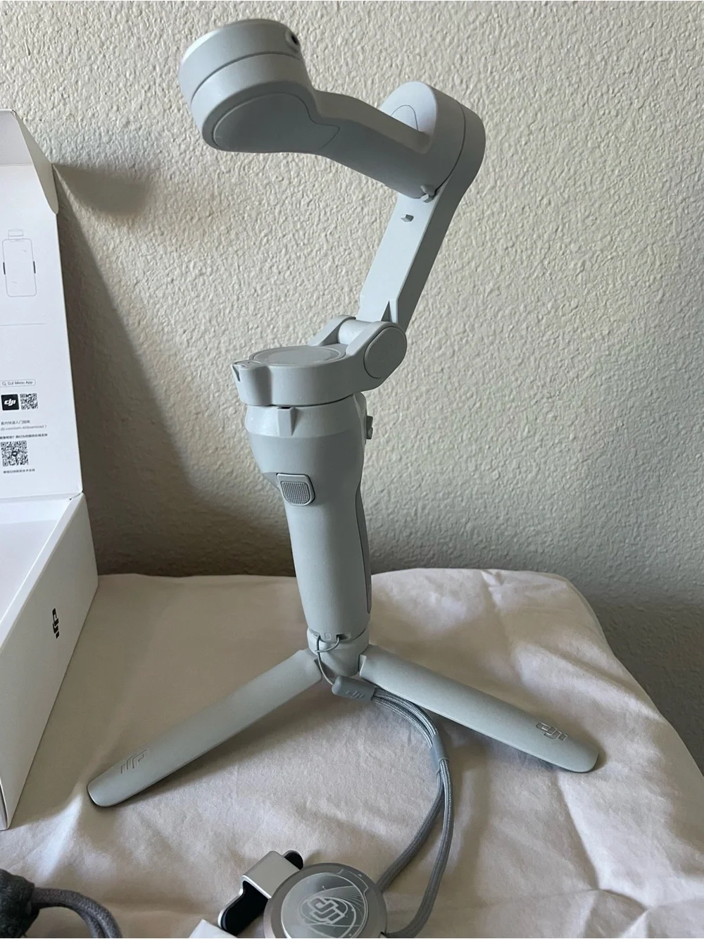 DJI OM 4 Smartphone Gimbal